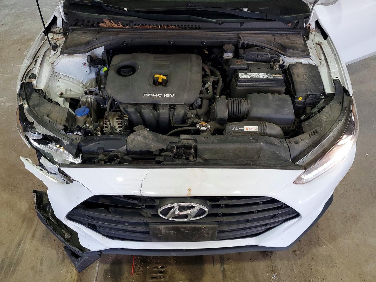 2020 Hyundai Veloster 2.0L Premium - zdjęcie 11