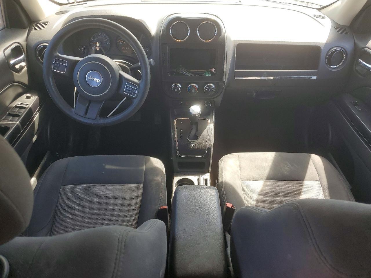 2014 Jeep Patriot Sport - zdjęcie 8