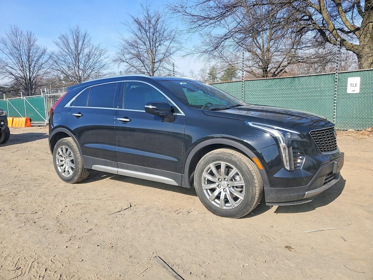 2023 Cadillac Xt4 Premium Luxury - zdjęcie 4