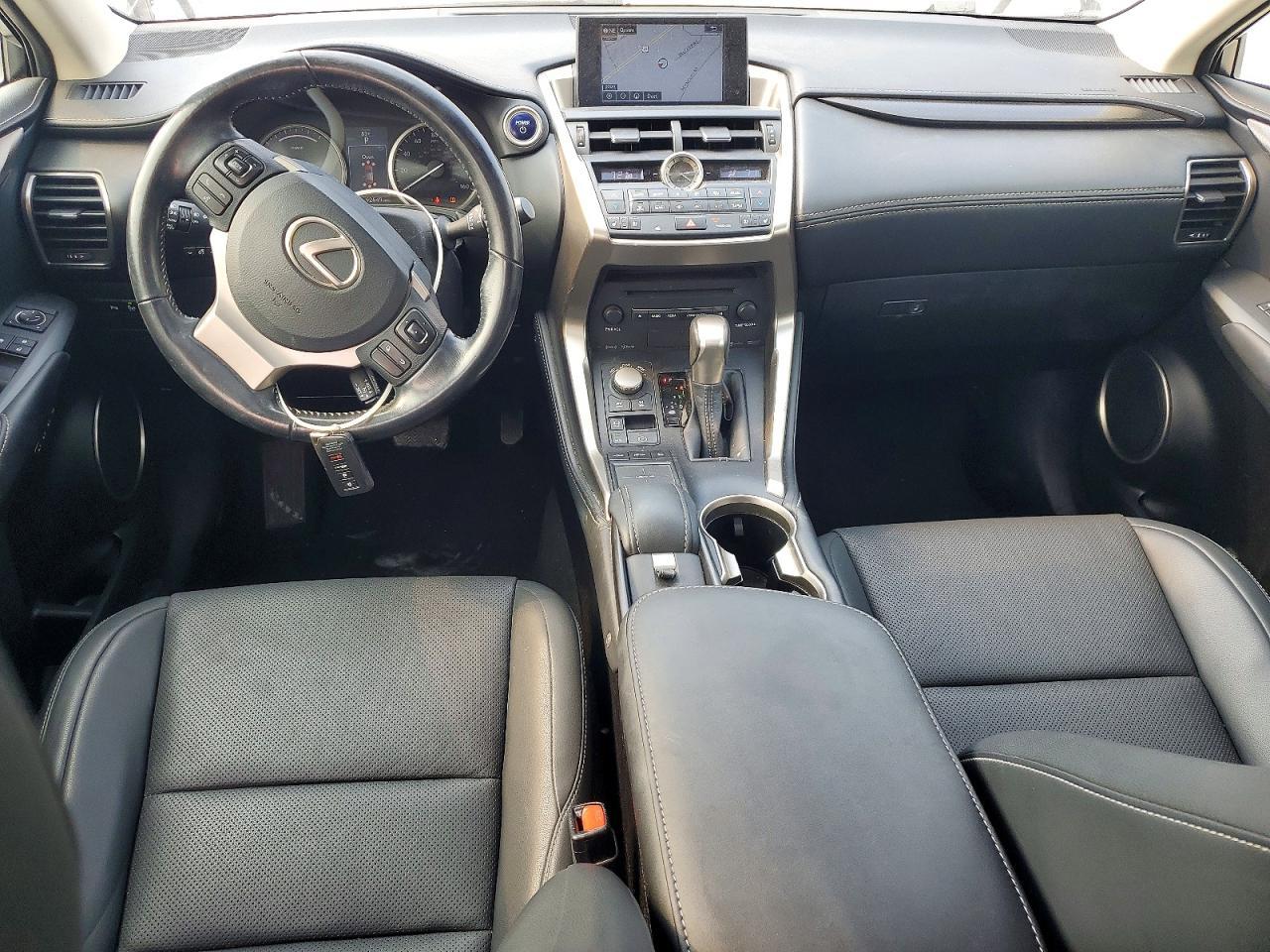 2017 Lexus Nx 300H Base - zdjęcie 8