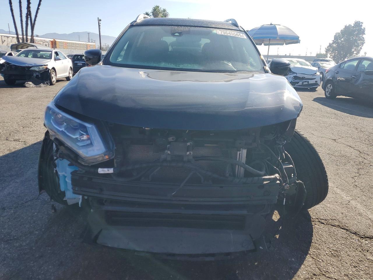 2020 Nissan Rogue Sl - zdjęcie 5