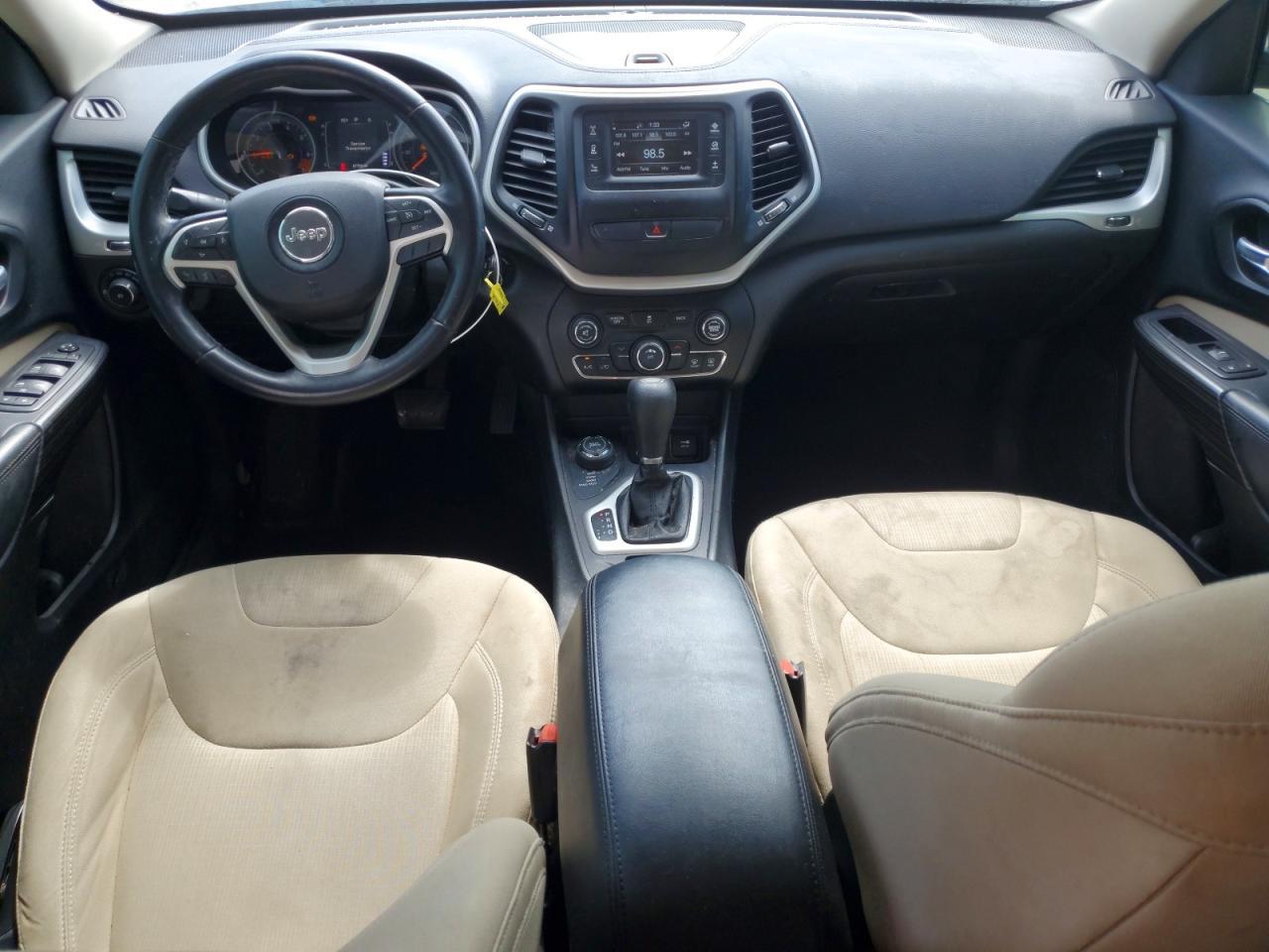 2015 Jeep Cherokee Latitude - zdjęcie 8