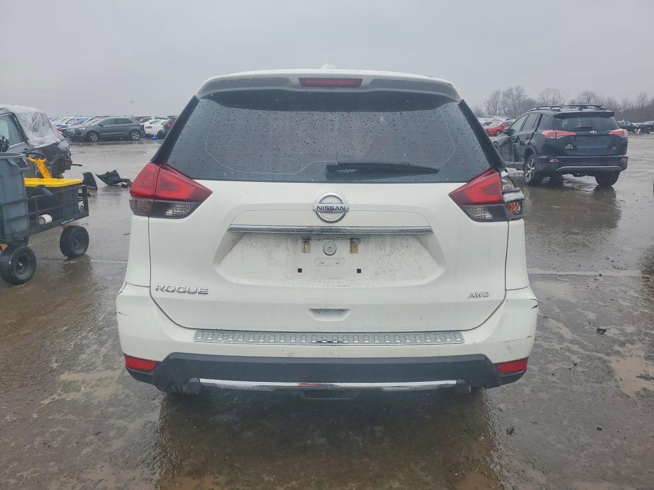 2018 Nissan Rogue S - zdjęcie 6