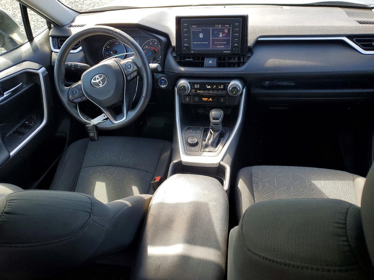 2020 Toyota Rav4 Hybrid Xle - zdjęcie 8