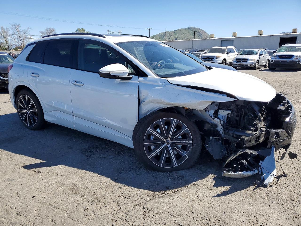 2025 Audi Q4 E-Tron Premium Plus - zdjęcie 4