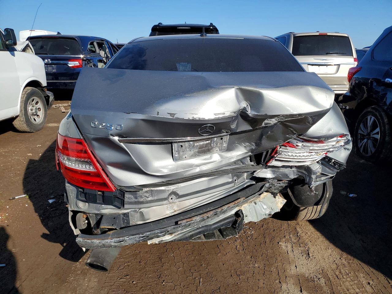 2014 Mercedes-Benz C 250 - zdjęcie 6