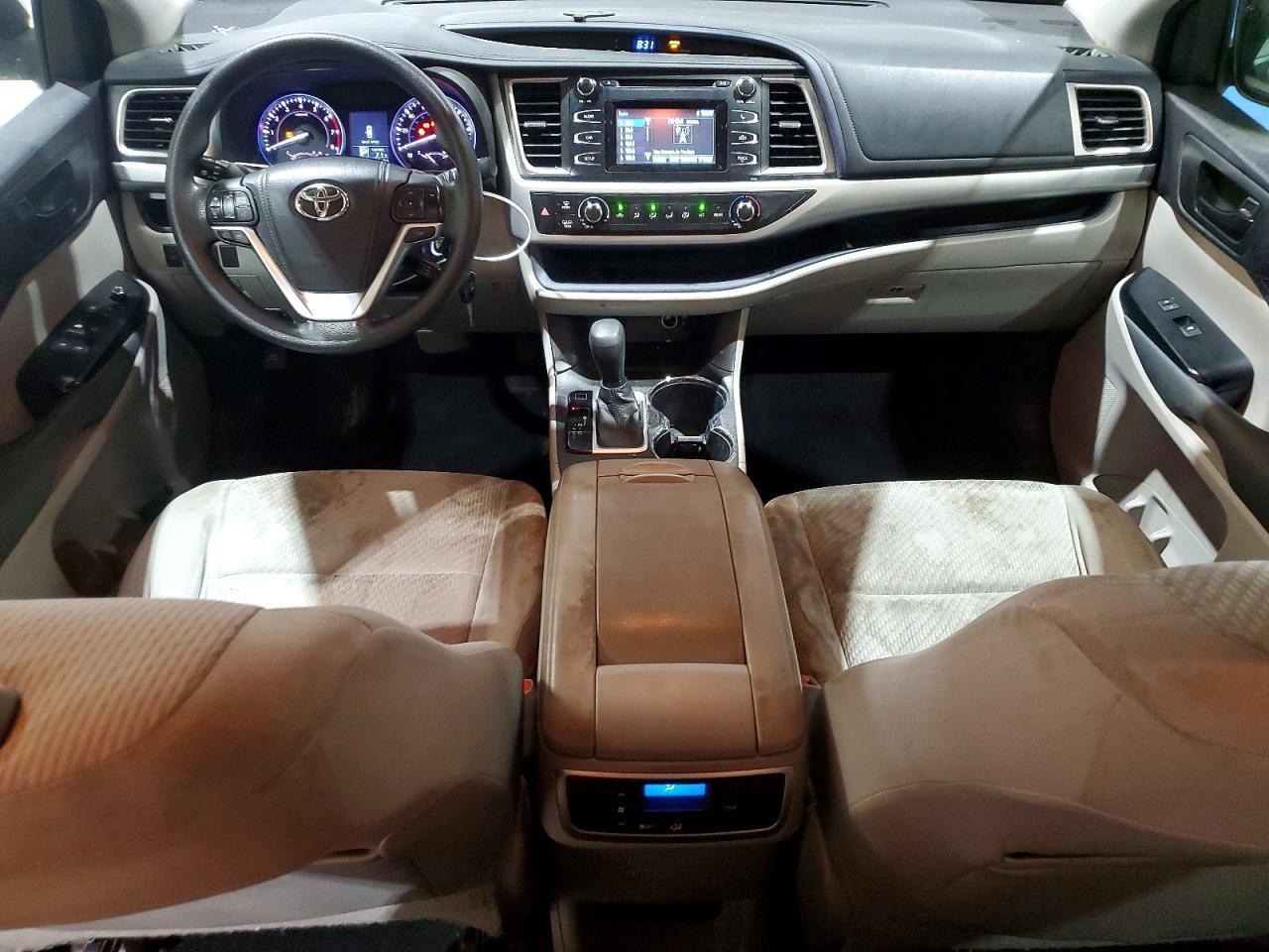 2014 Toyota Highlander Le - zdjęcie 8