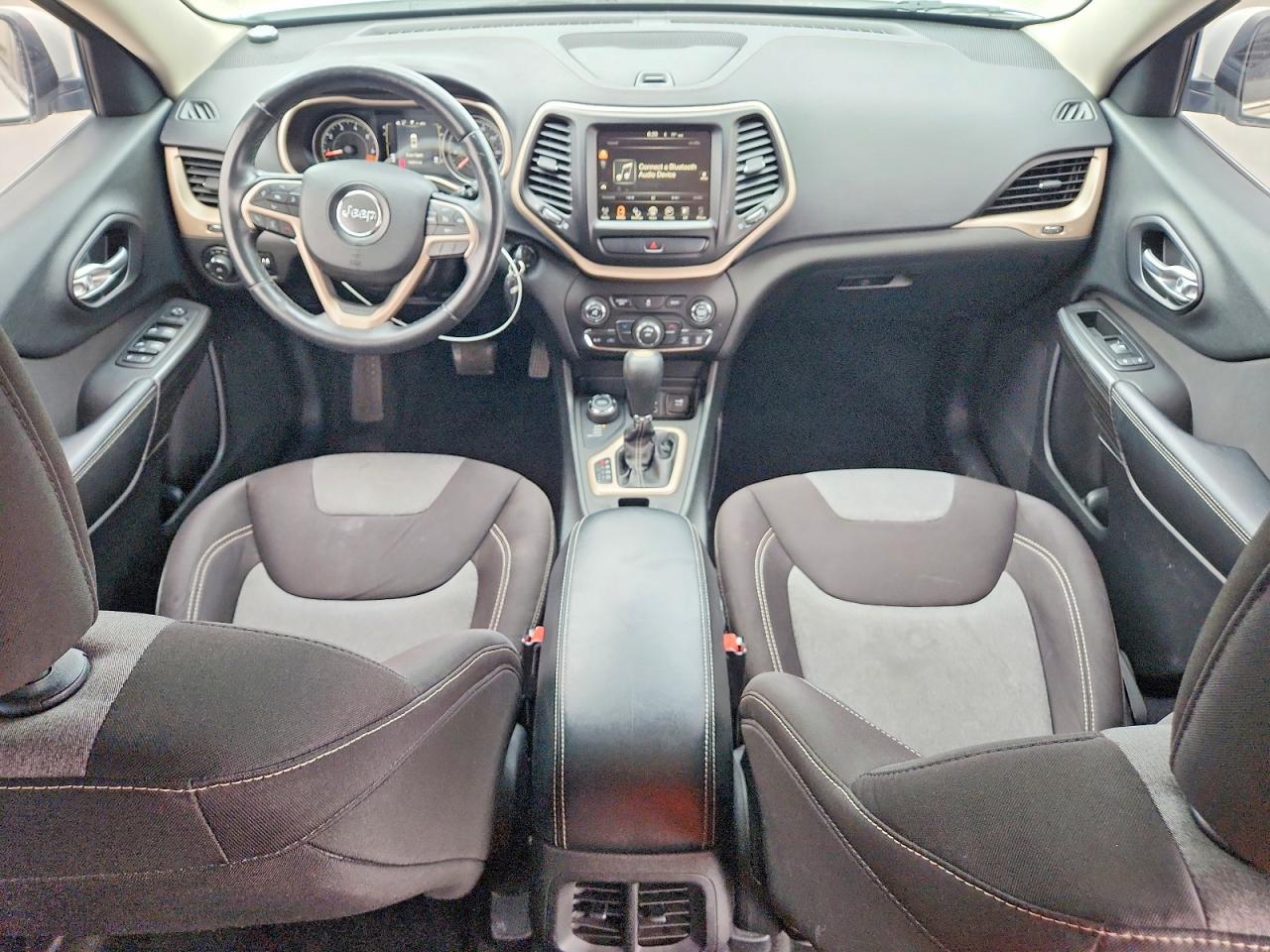 2014 Jeep Cherokee Latitude - zdjęcie 8
