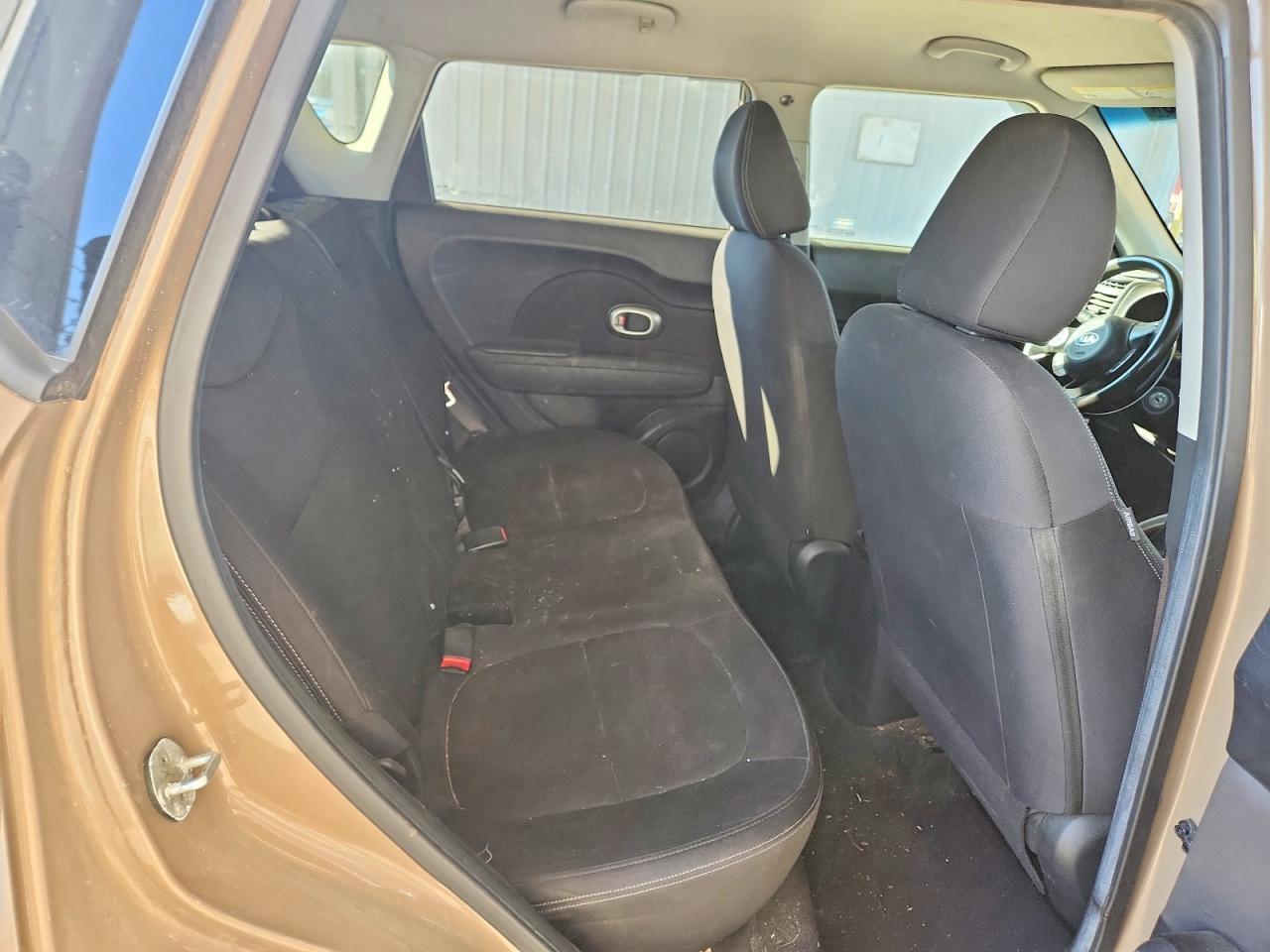 2015 Kia Soul Base - zdjęcie 11