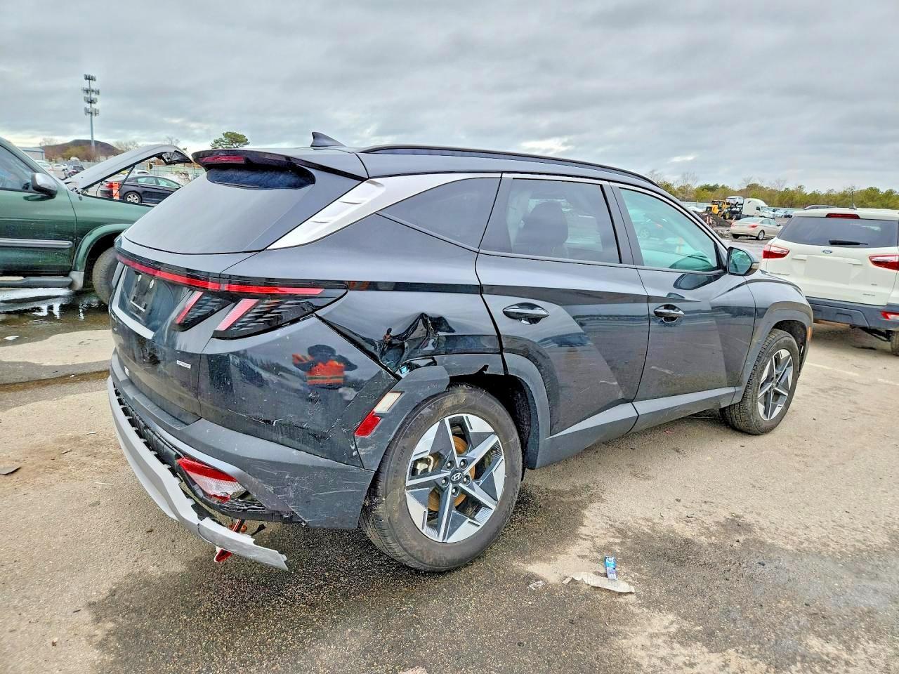2025 Hyundai Tucson Sel Convenience - zdjęcie 3