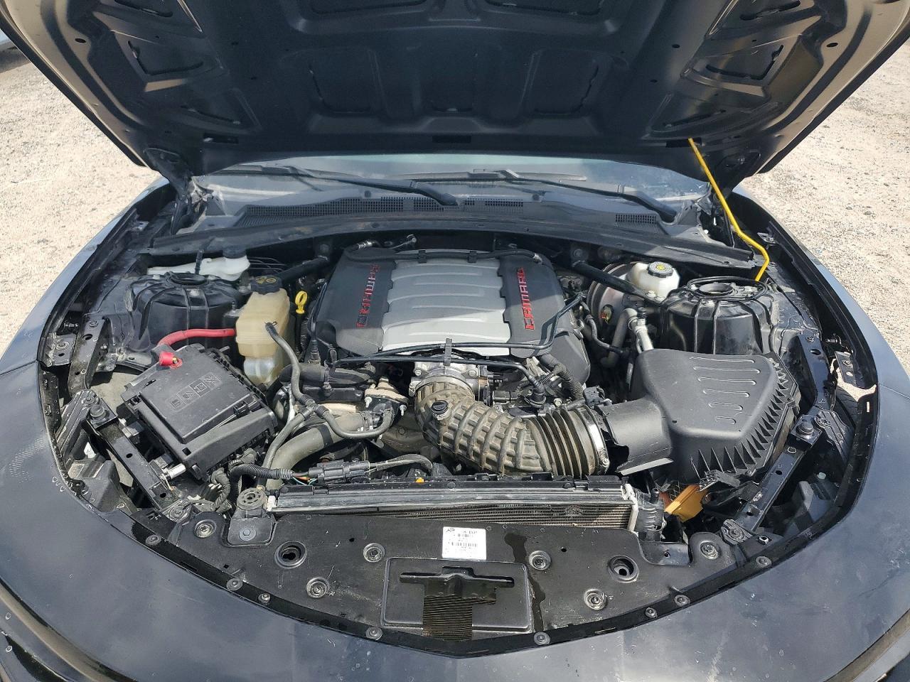 2023 Chevrolet Camaro Lt1 - zdjęcie 11