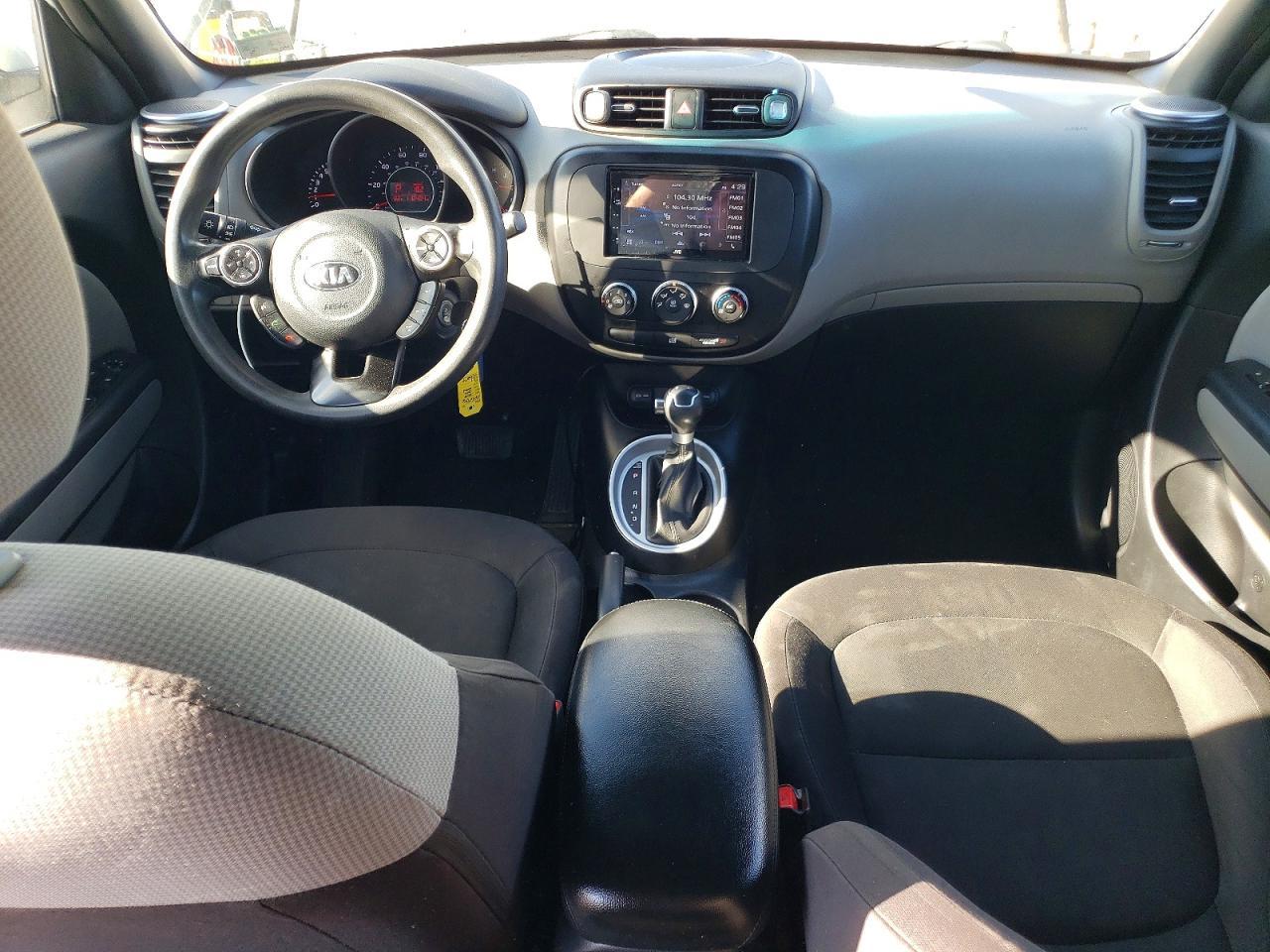 2016 Kia Soul Base - zdjęcie 8