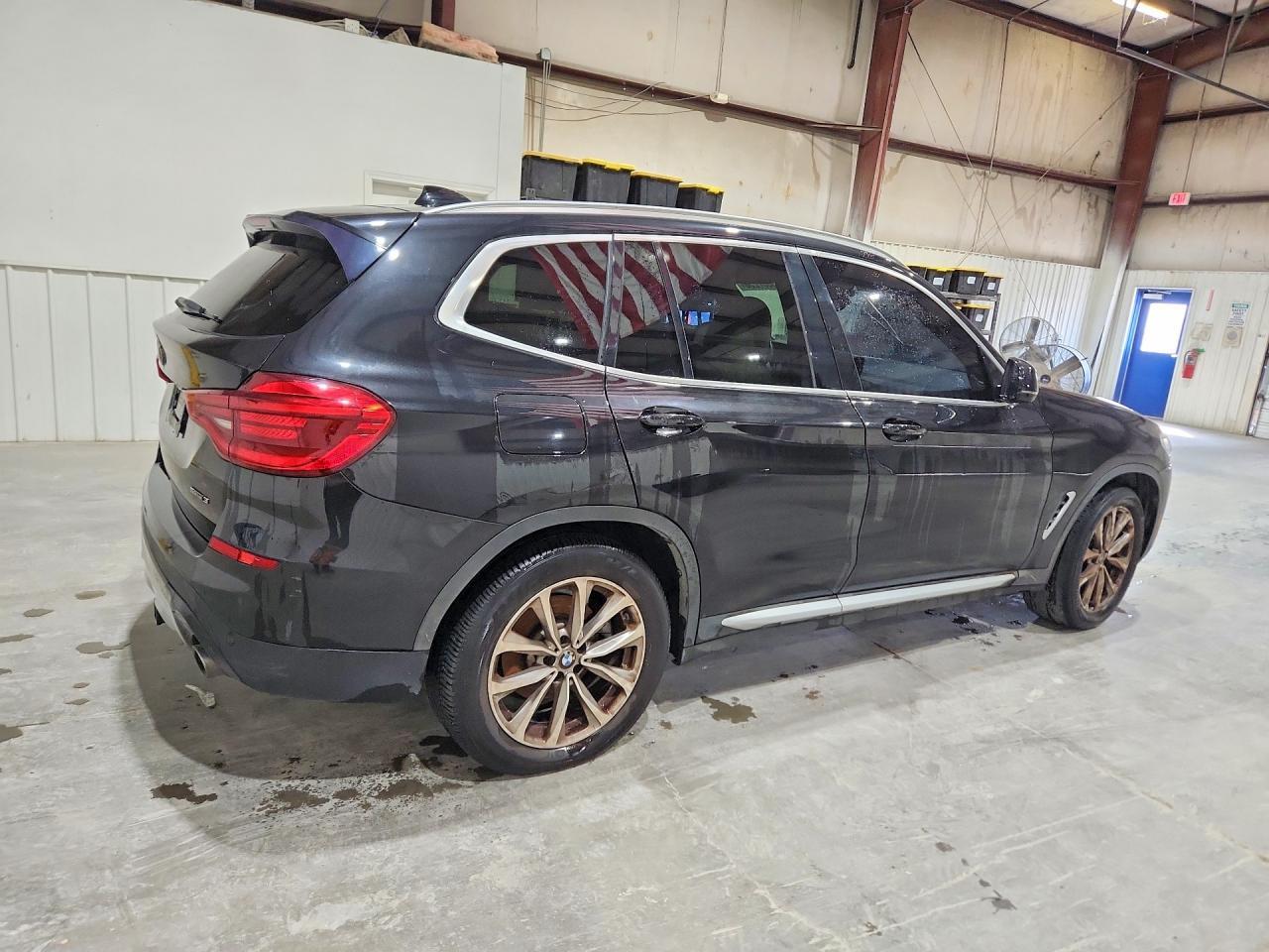 2019 BMW X3 Sdrive30I - zdjęcie 3