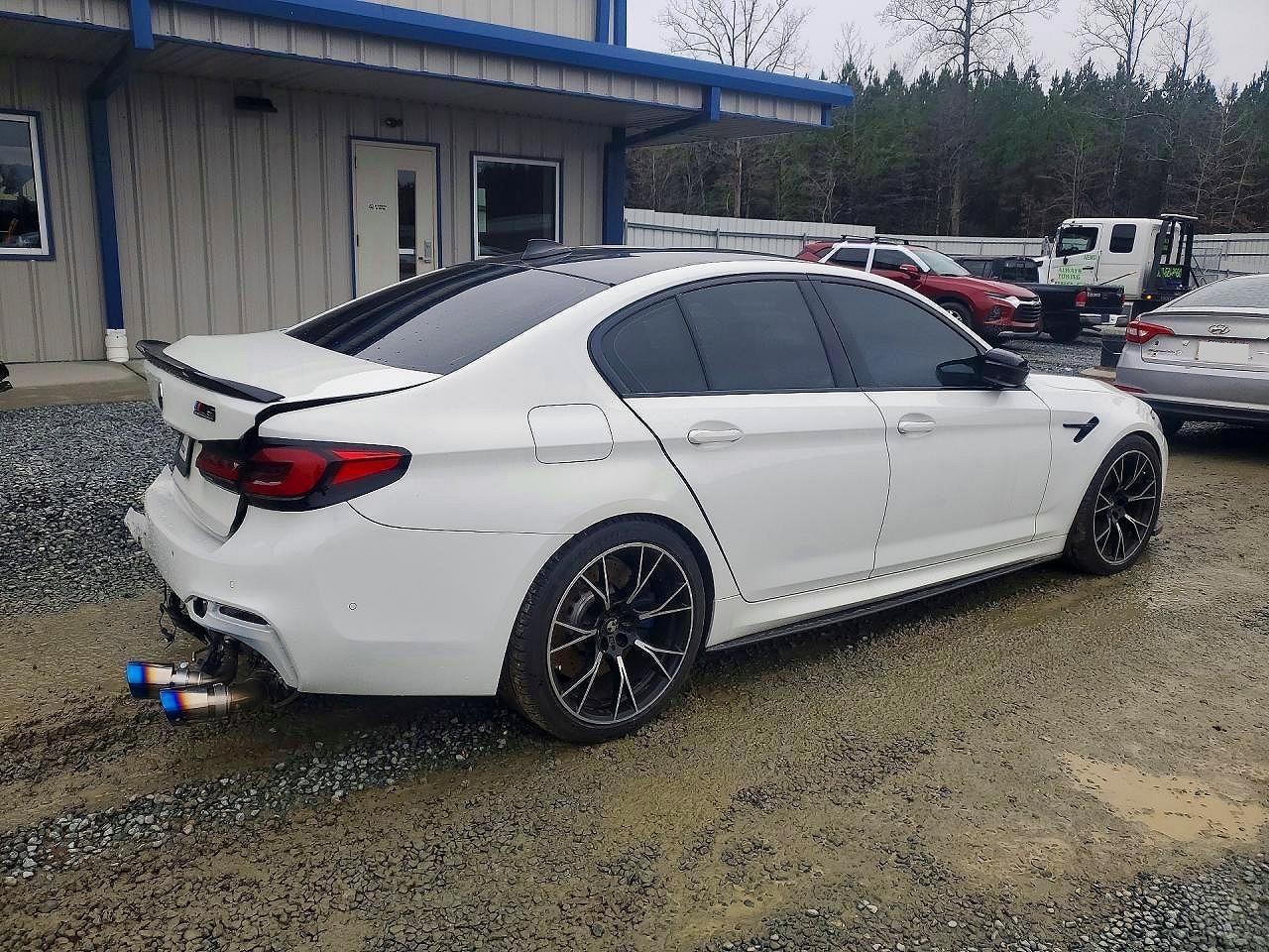 2019 BMW M5 - zdjęcie 3