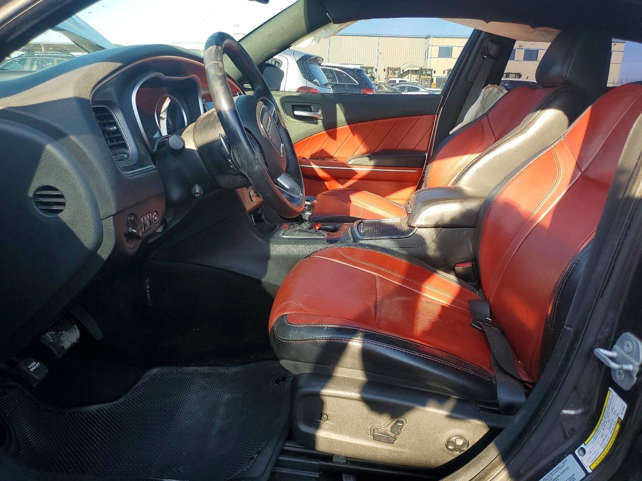 2016 Dodge Charger R - zdjęcie 7