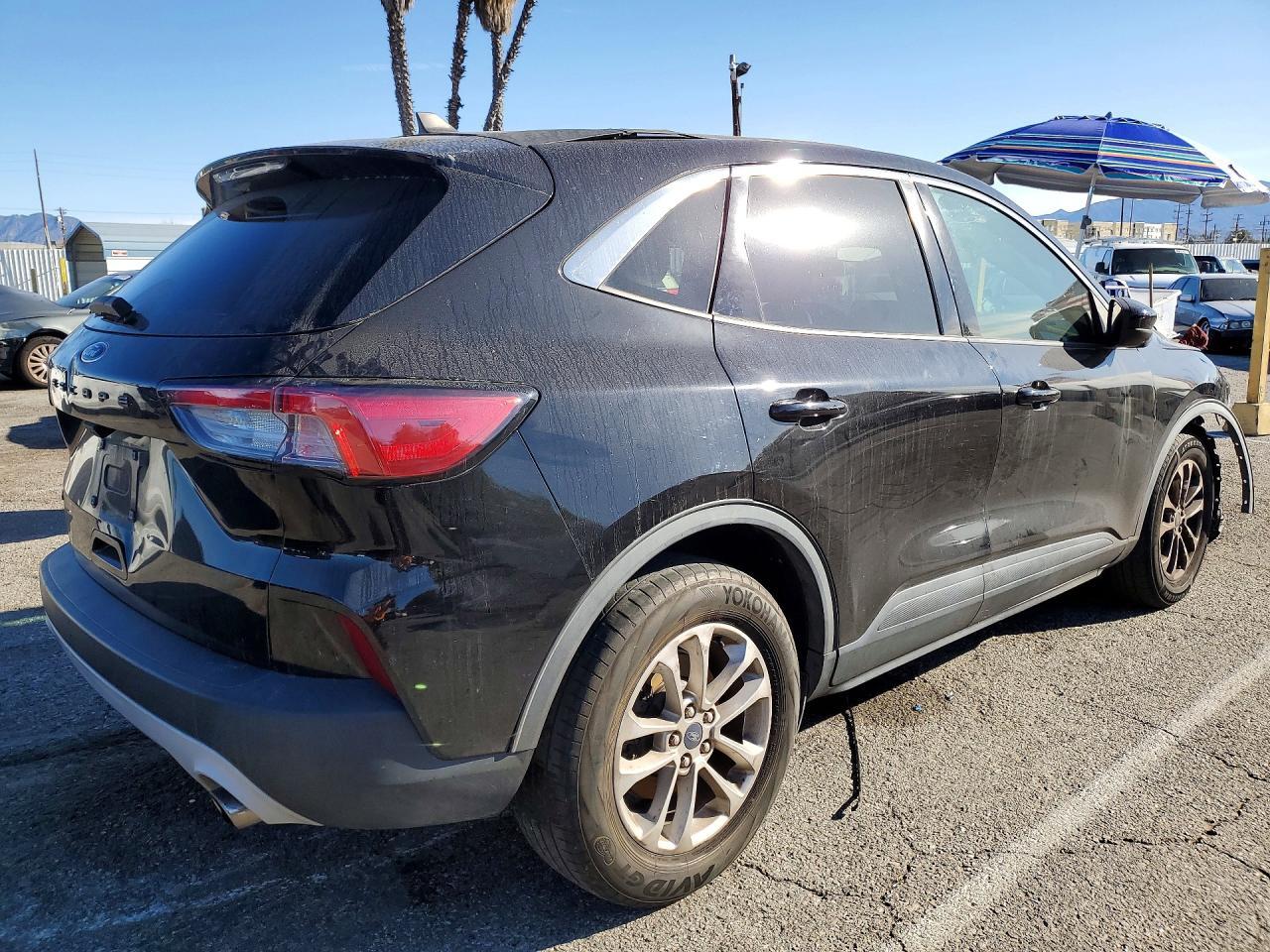 2020 Ford Escape Se - zdjęcie 3