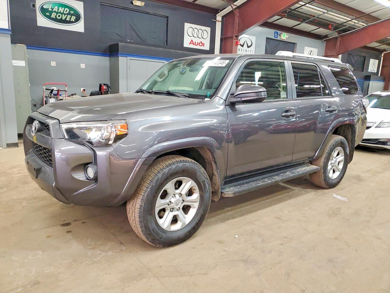 2018 Toyota 4Runner Sr5 - zdjęcie główne