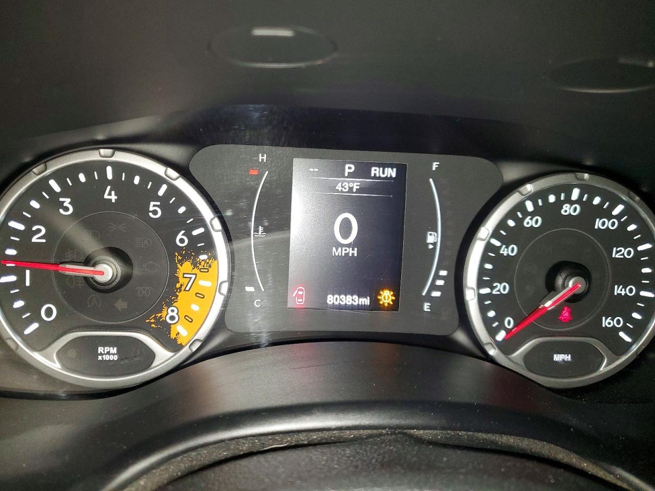 2016 Jeep Renegade Latitude - zdjęcie 9