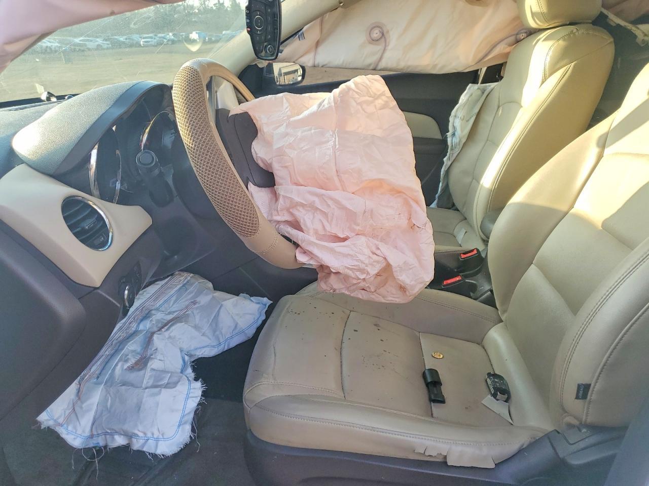 2014 Chevrolet Cruze Lt - zdjęcie 7