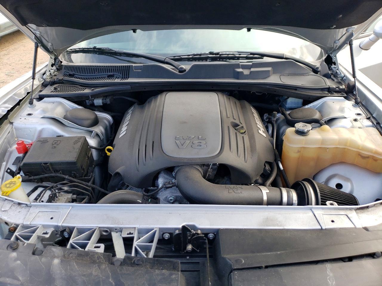 2021 Dodge Challenger R - zdjęcie 11