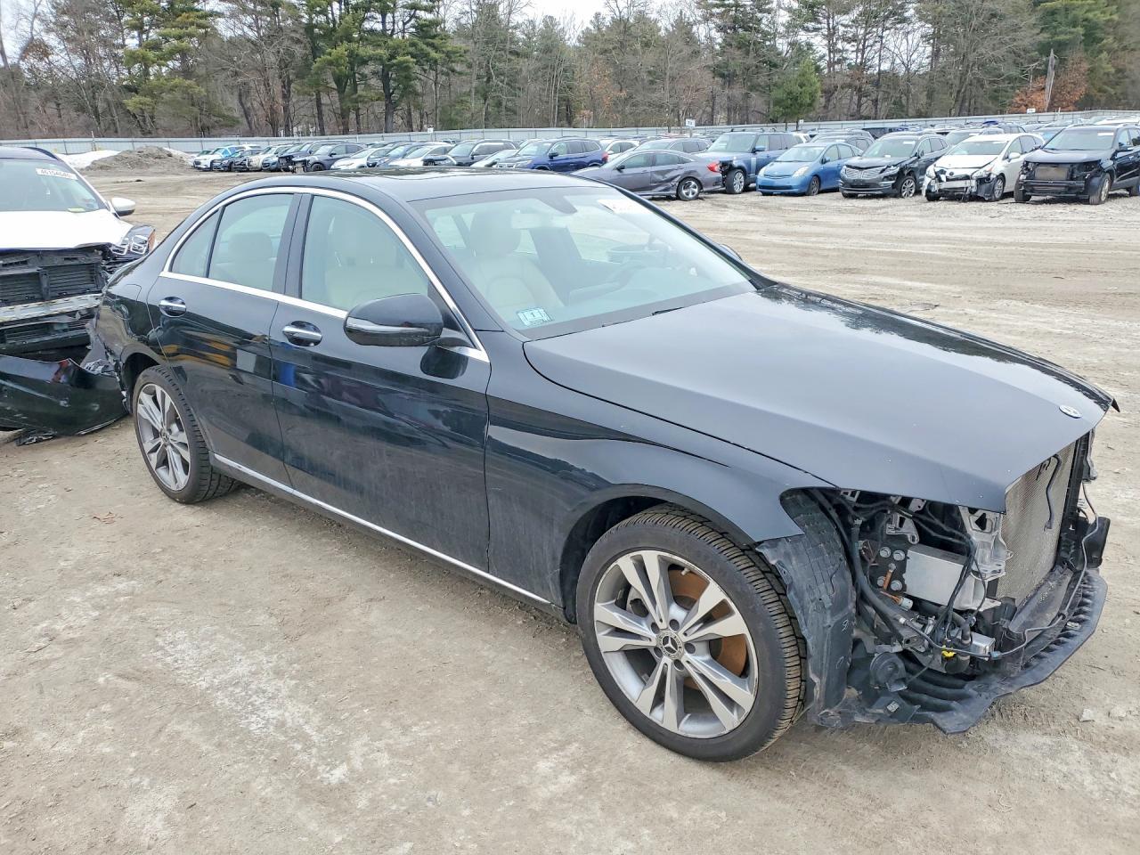 2020 Mercedes-Benz C 300 4Matic - zdjęcie 4