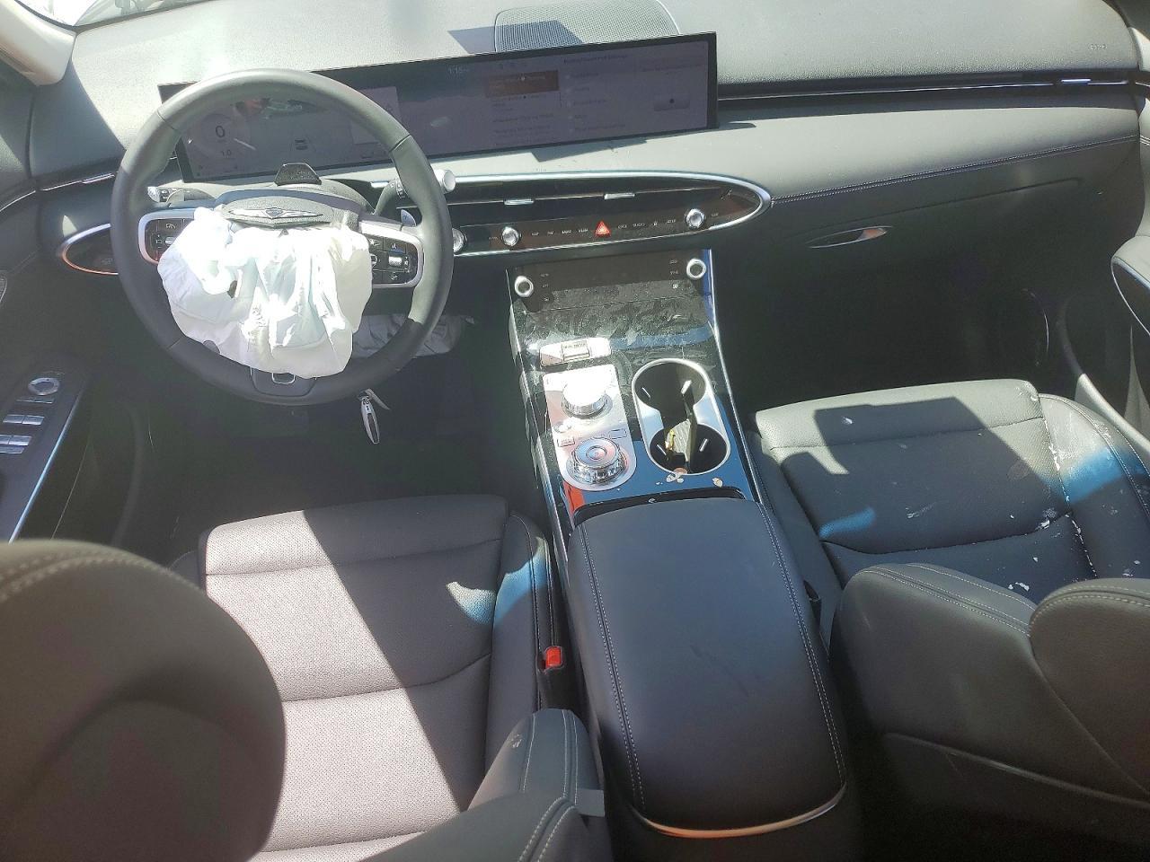 2026 Genesis Gv70 2.5T Standard - zdjęcie 8