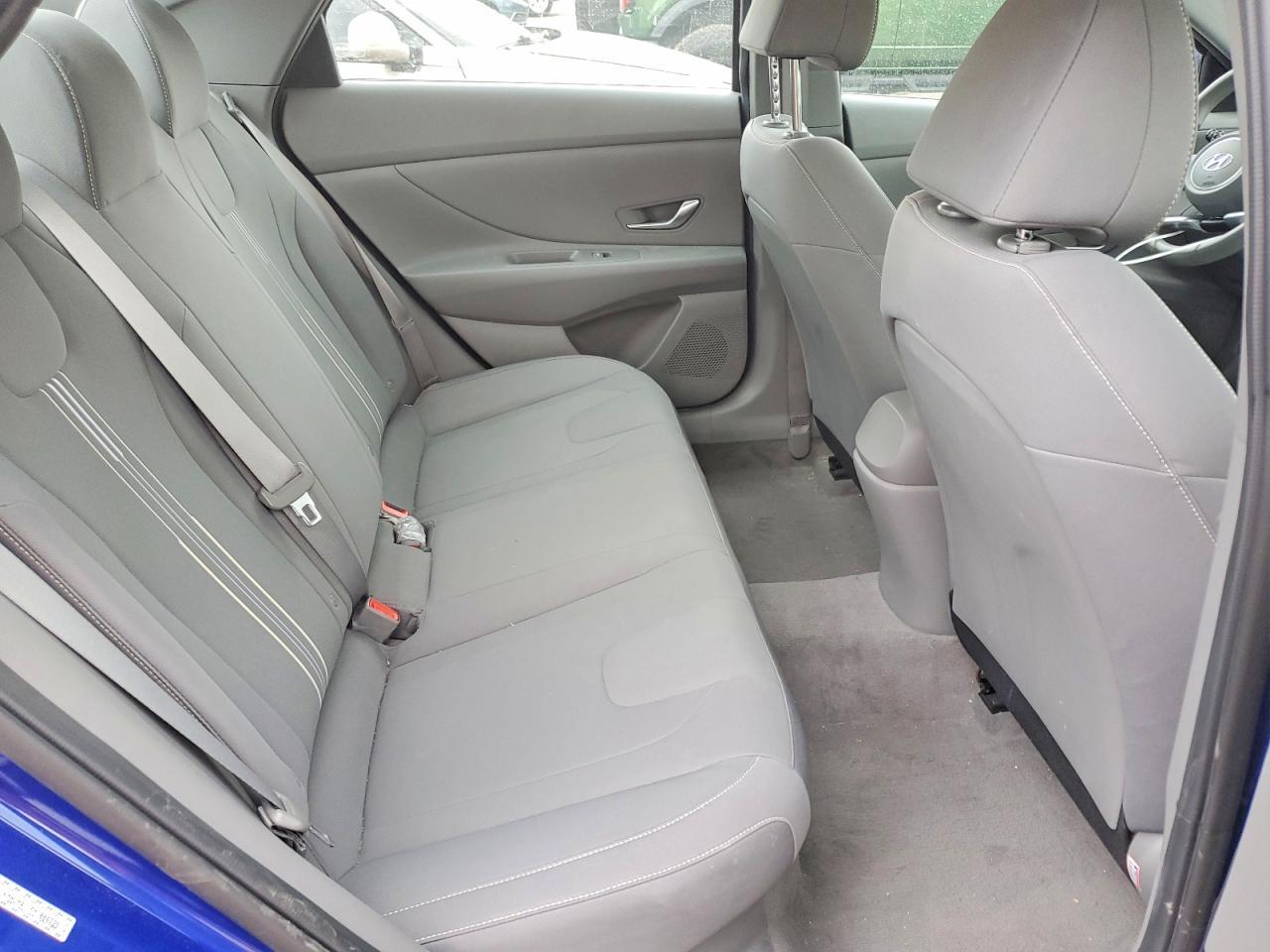 2021 Hyundai Elantra Hybrid Blue - zdjęcie 10