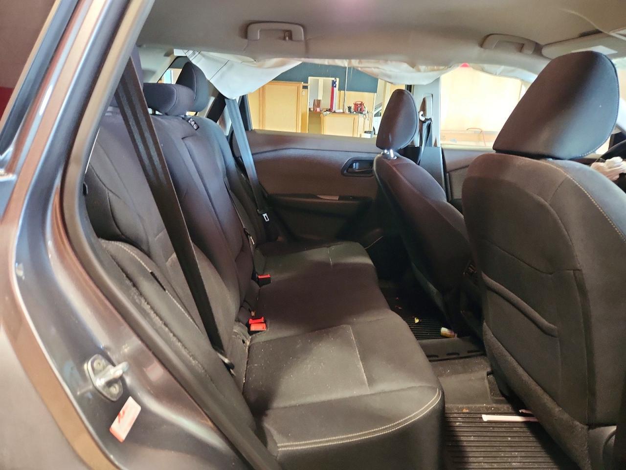 2023 Nissan Rogue S - zdjęcie 11