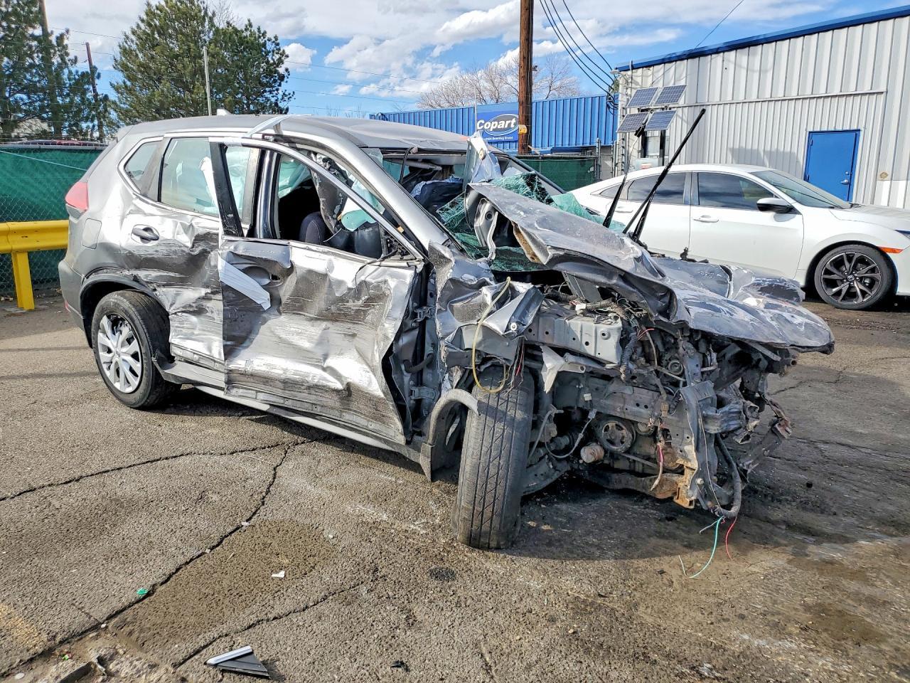 2018 Nissan Rogue S - zdjęcie 4