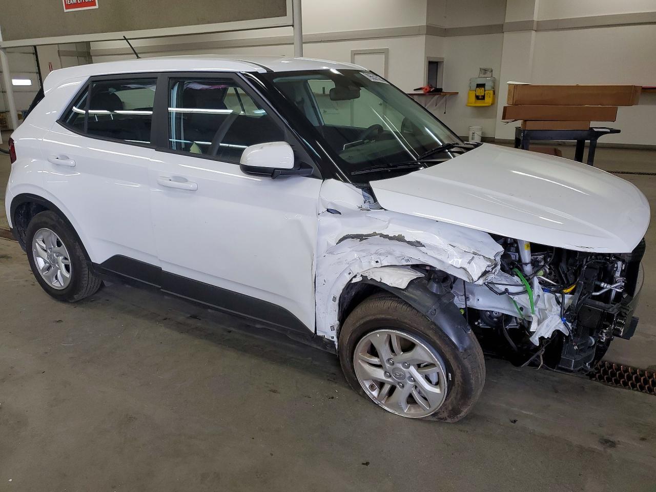 2025 Hyundai Venue Se - zdjęcie 4