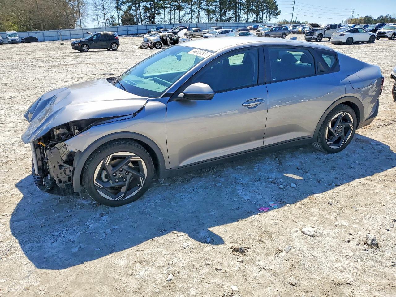 2025 Kia K4 Ex - zdjęcie główne