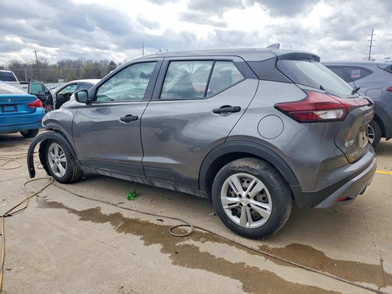 2024 Nissan Kicks S - zdjęcie 2