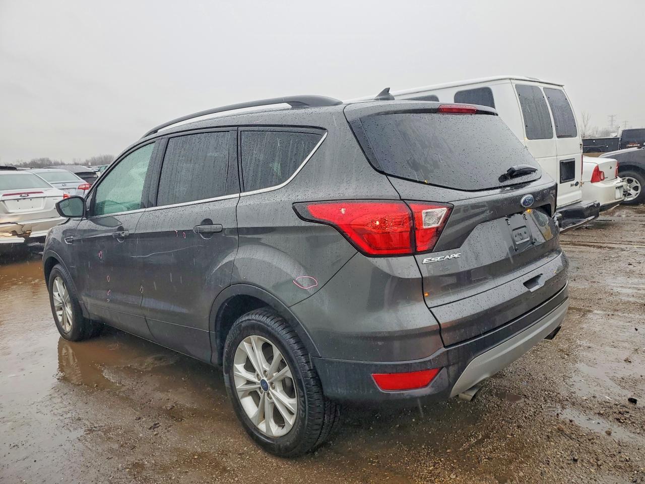 2019 Ford Escape Sel - zdjęcie 2