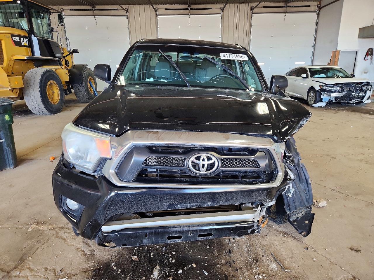 2015 Toyota Tacoma V6 - zdjęcie 5