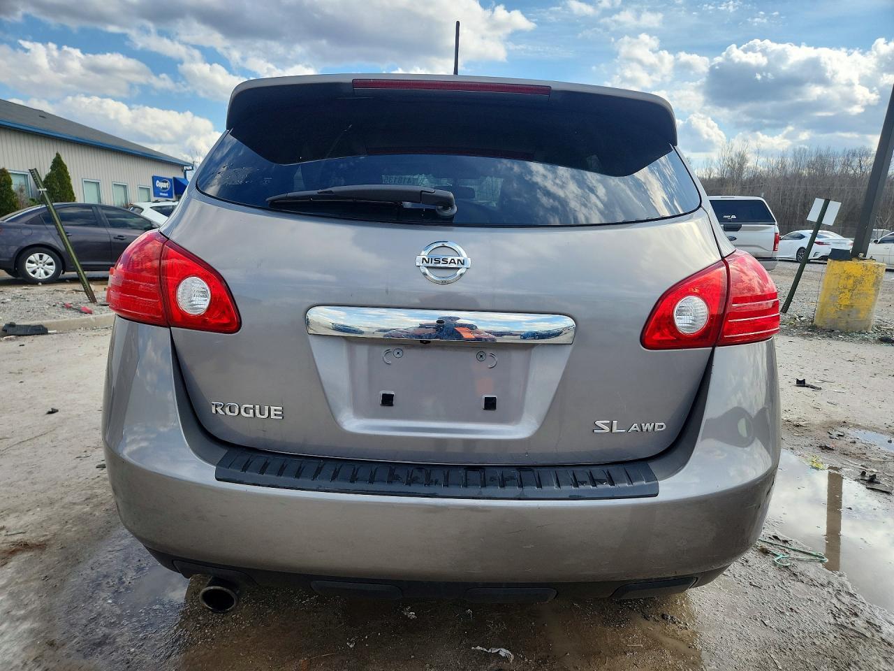 2013 Nissan Rogue S - zdjęcie 6