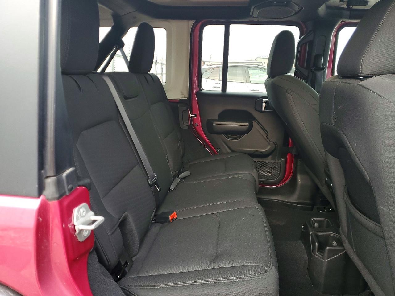 2022 Jeep Wrangler Unlimited Sport - zdjęcie 10