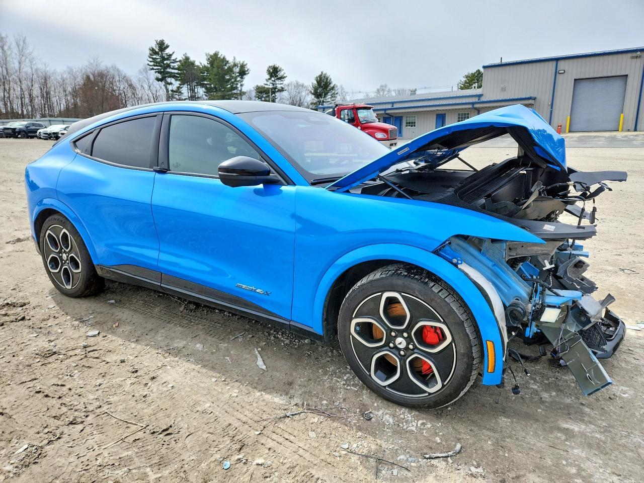 2022 Ford Mustang Mach-E Gt - zdjęcie 4