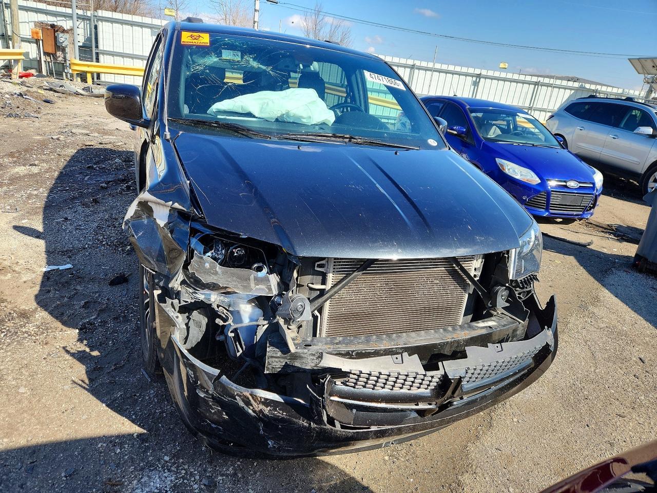 2019 Dodge Grand Caravan Gt - zdjęcie 5