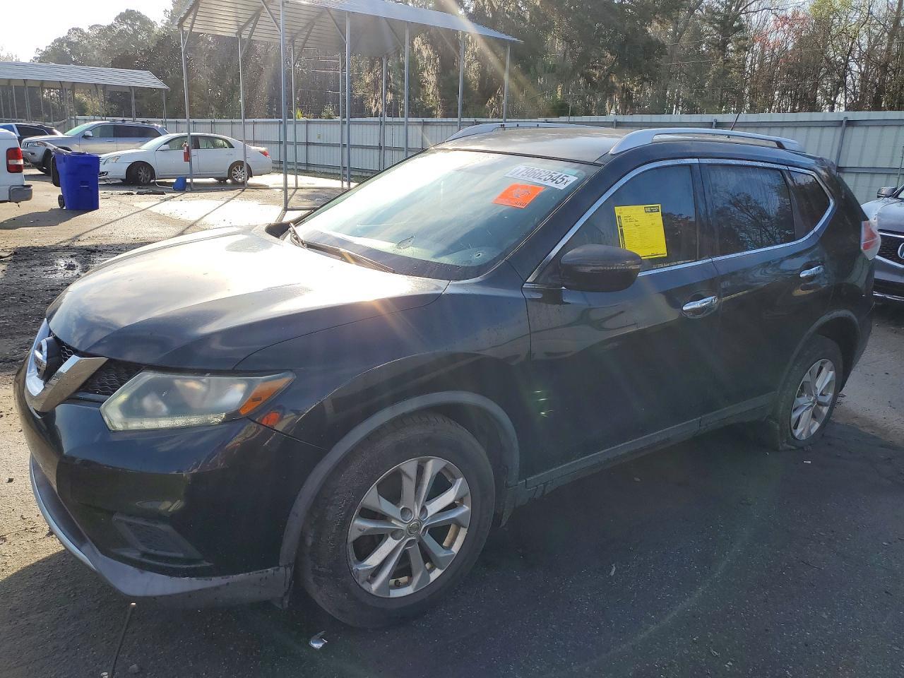 2016 Nissan Rogue Sv - zdjęcie główne