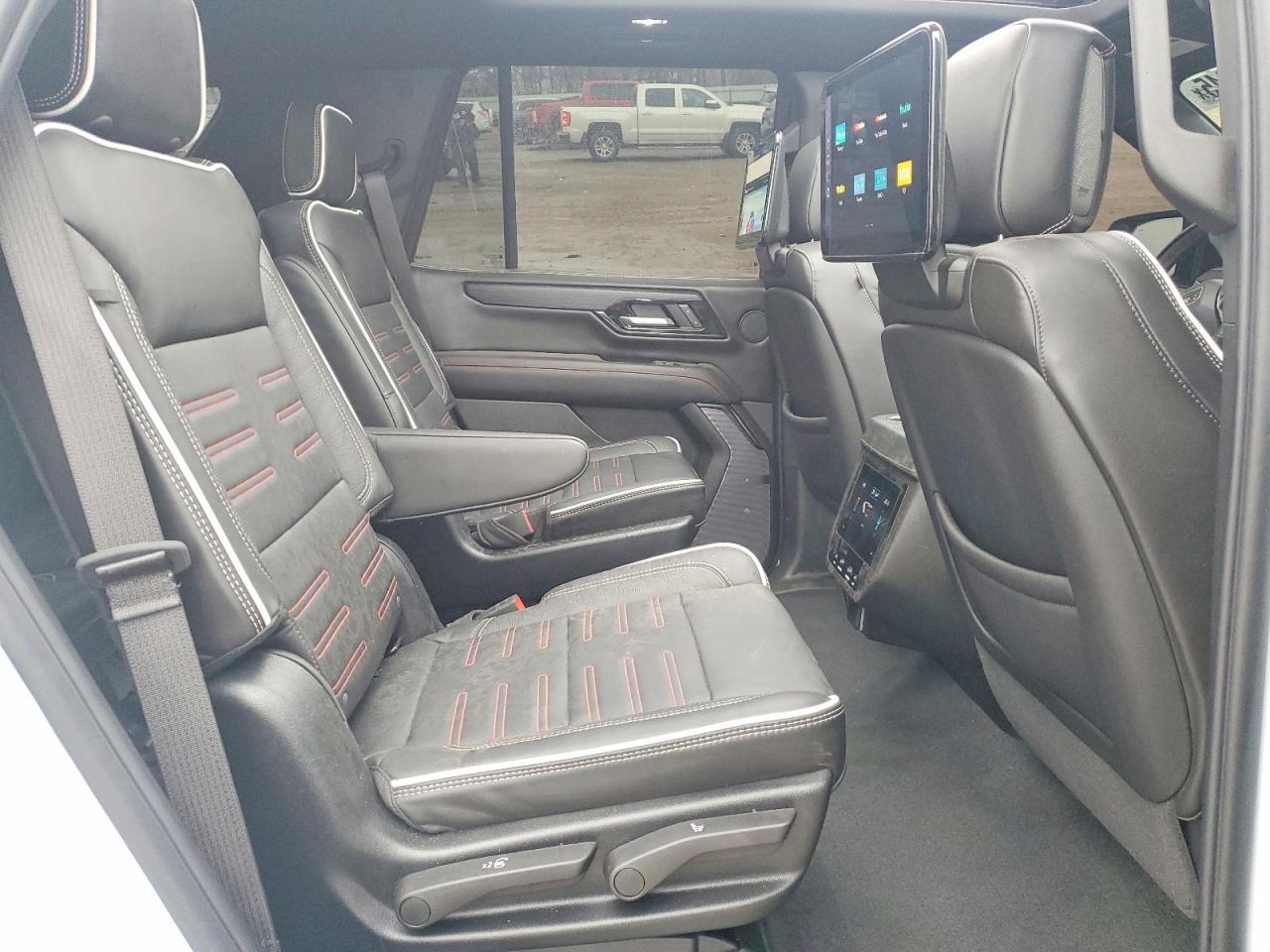 2026 GMC Yukon At4 Ultimate - zdjęcie 11