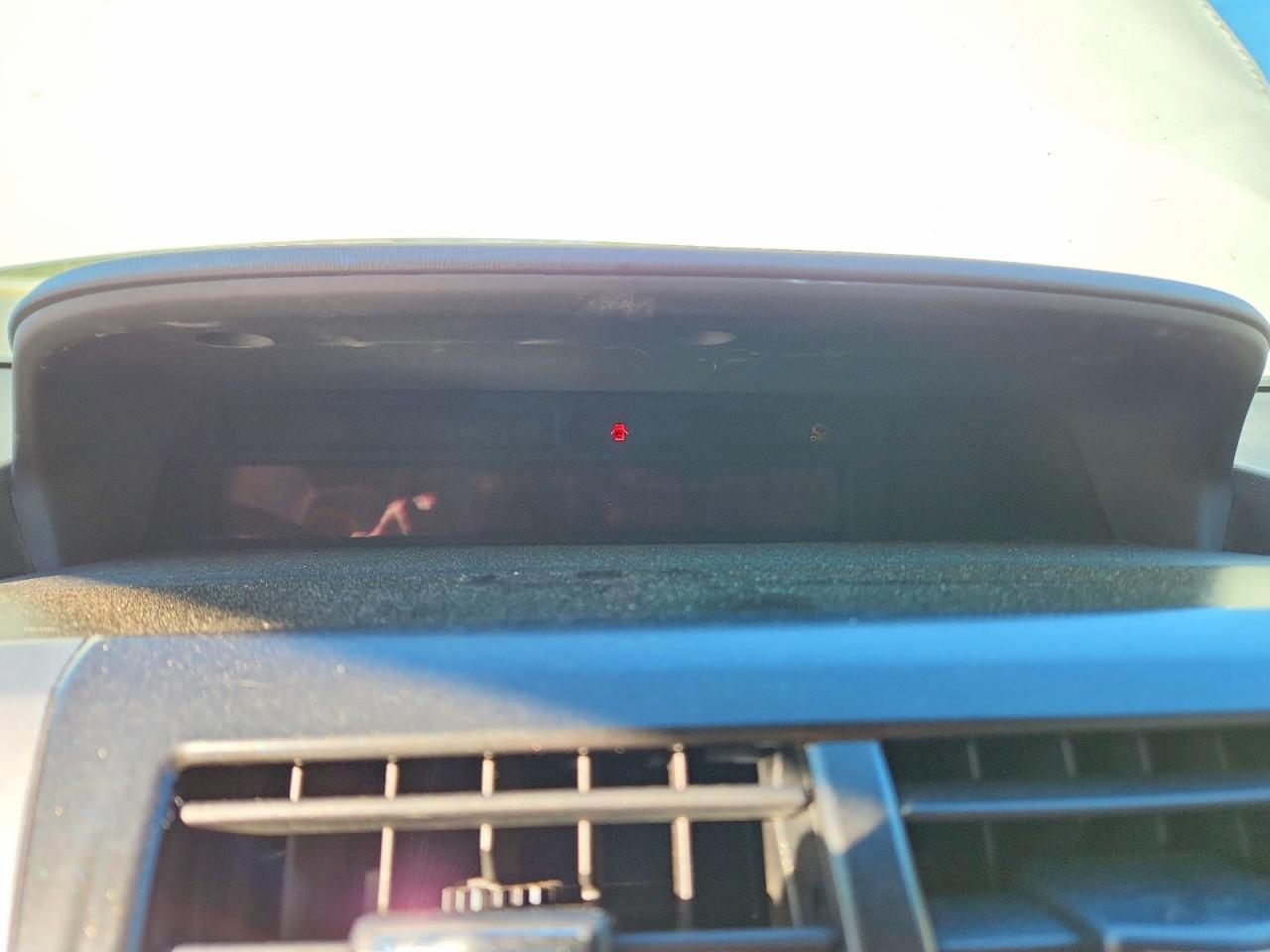 2013 Toyota Prius V Two - zdjęcie 9