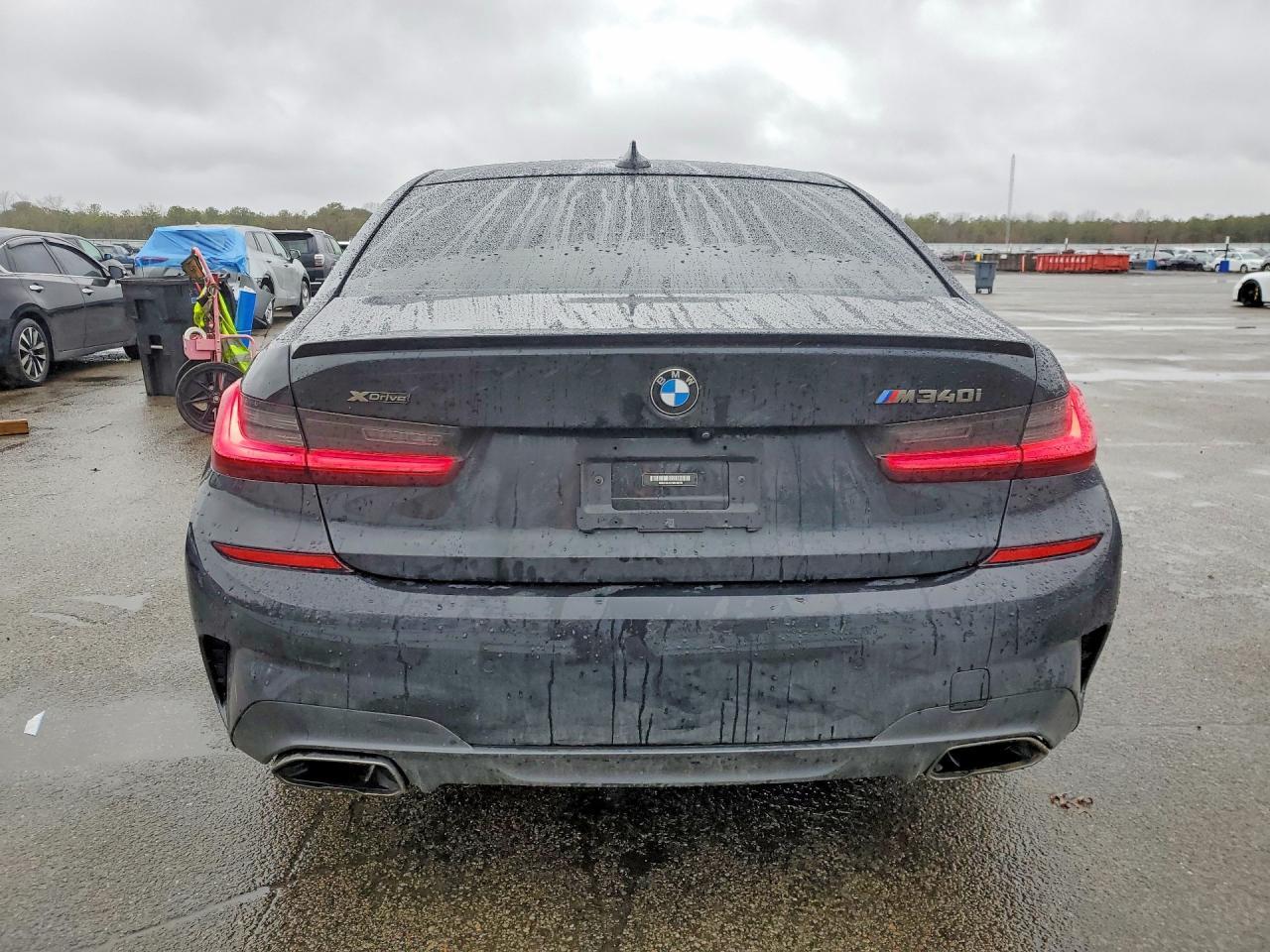 2022 BMW M340Xi - zdjęcie 6