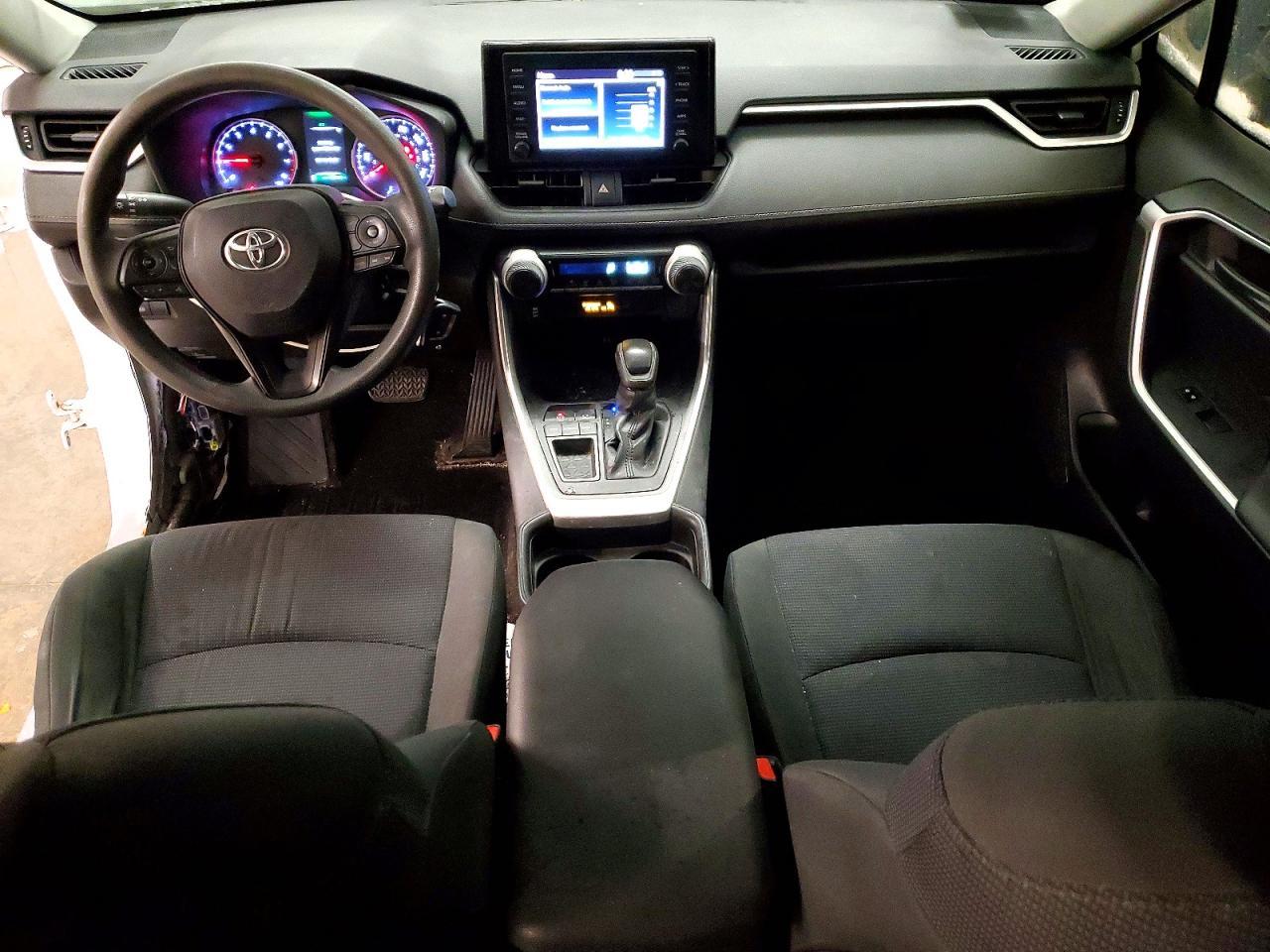 2019 Toyota Rav4 Le - zdjęcie 8