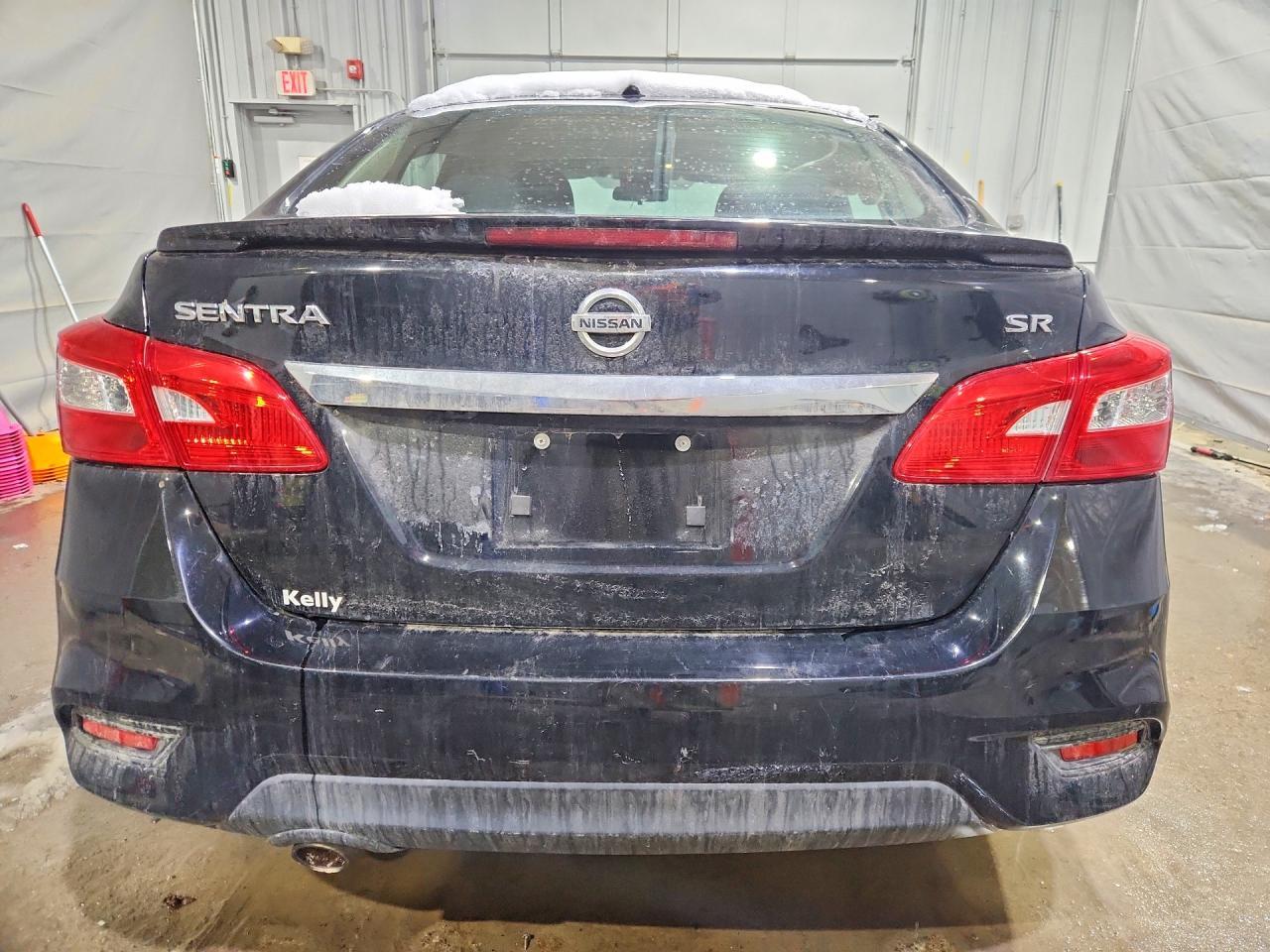 2017 Nissan Sentra Sr - zdjęcie 6