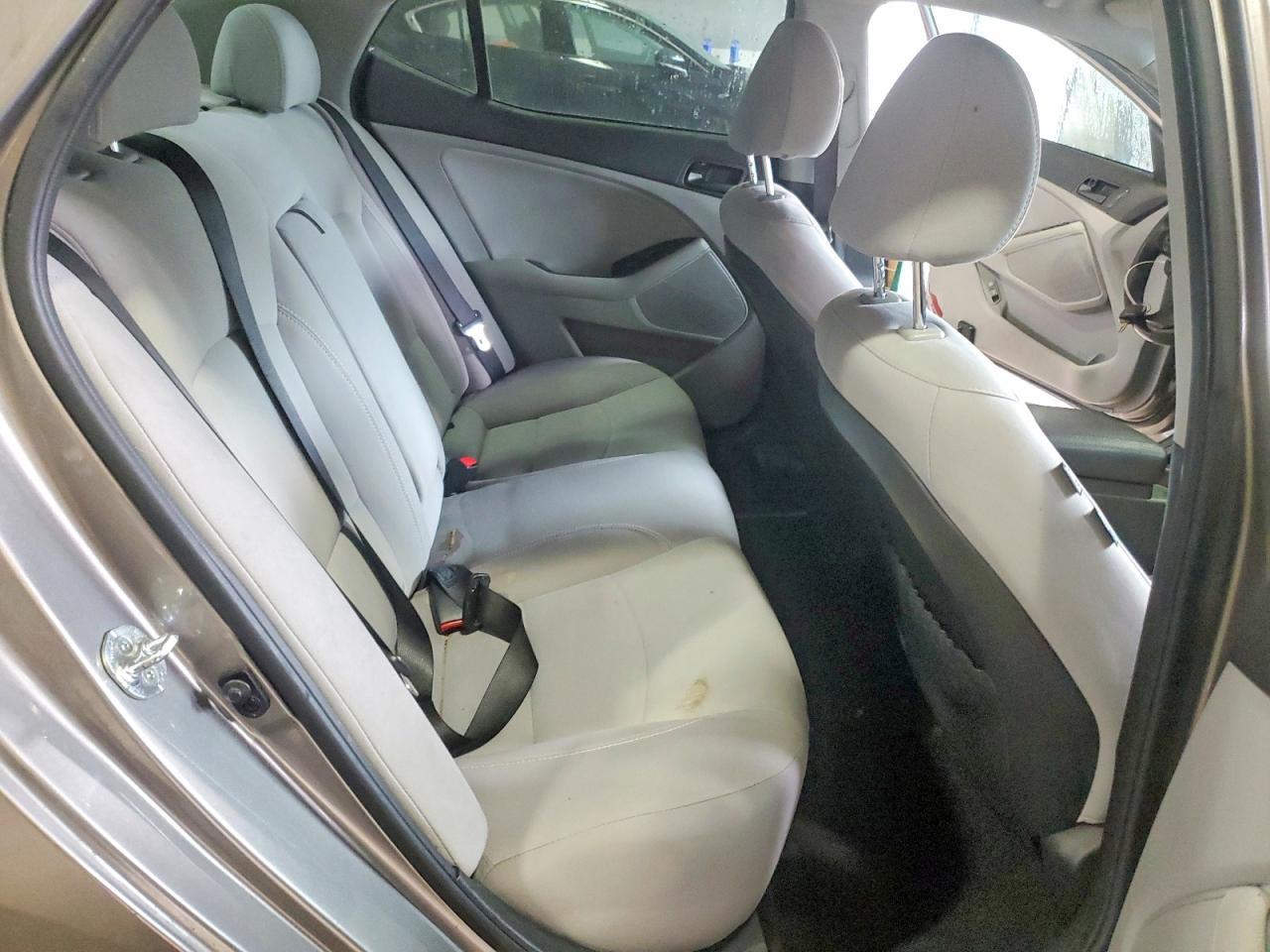 2015 Kia Optima Lx - zdjęcie 10