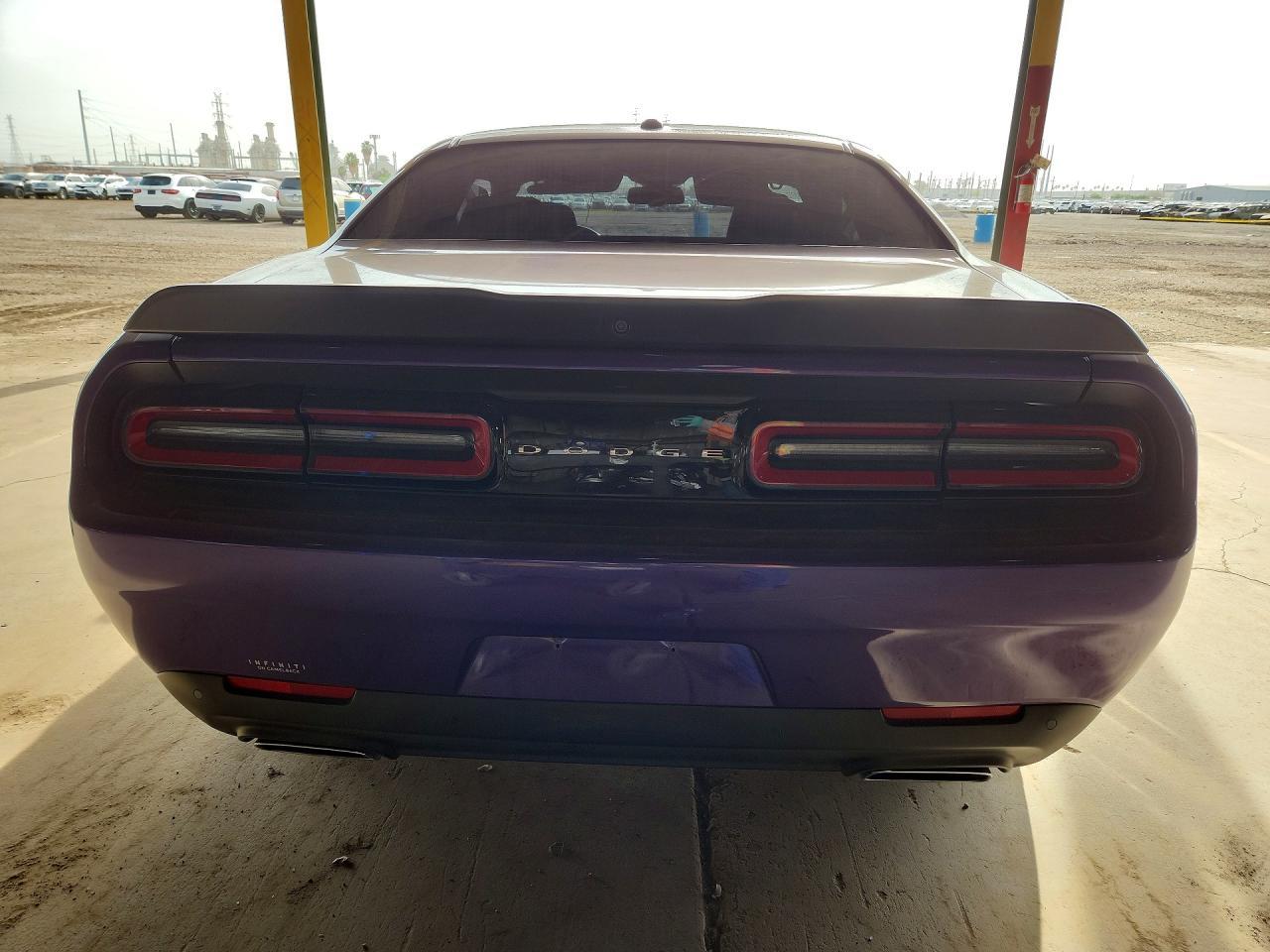 2023 Dodge Challenger R - zdjęcie 6