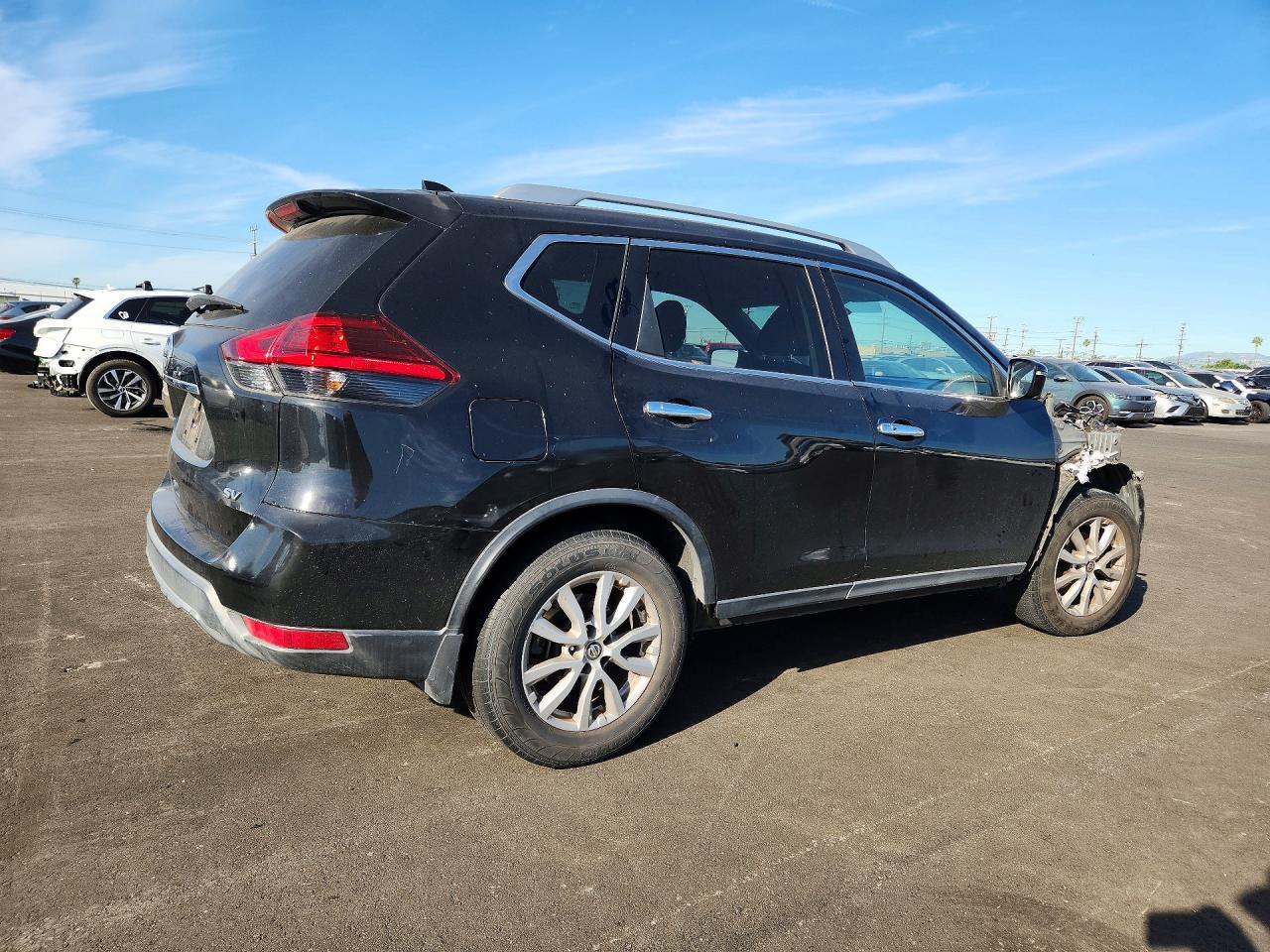 2017 Nissan Rogue S - zdjęcie 3