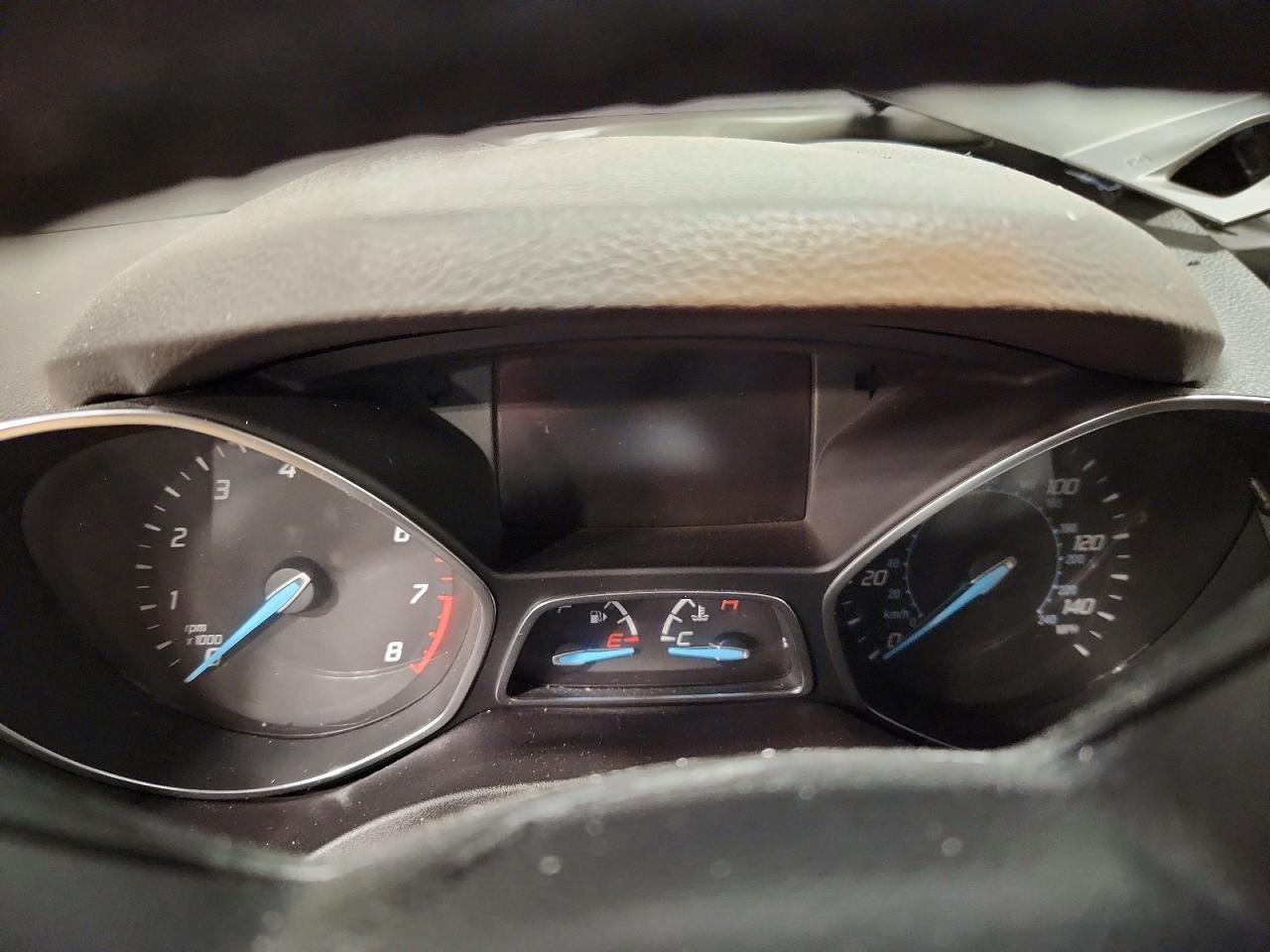 2014 Ford Escape Titanium - zdjęcie 9