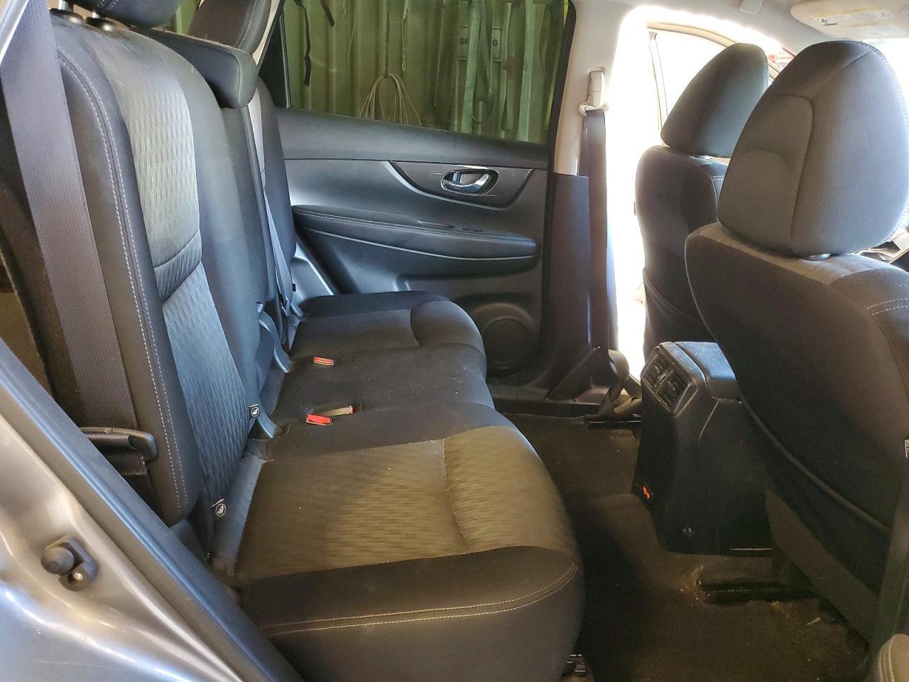 2020 Nissan Rogue Sv - zdjęcie 11