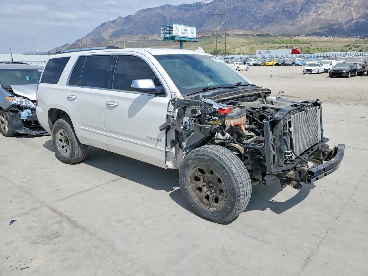 2017 Chevrolet Tahoe K1500 Premier - zdjęcie 4